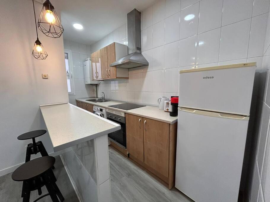 Stunning Apartment In Gran Via For 4 People. S3 Madrid Buitenkant foto